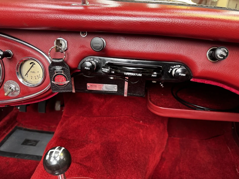 1964 Austin-Healey 3000 Mark III - Image 30 of 31
