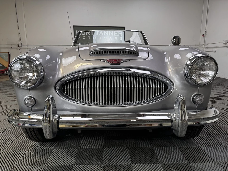 1964 Austin-Healey 3000 Mark III - Image 4 of 31