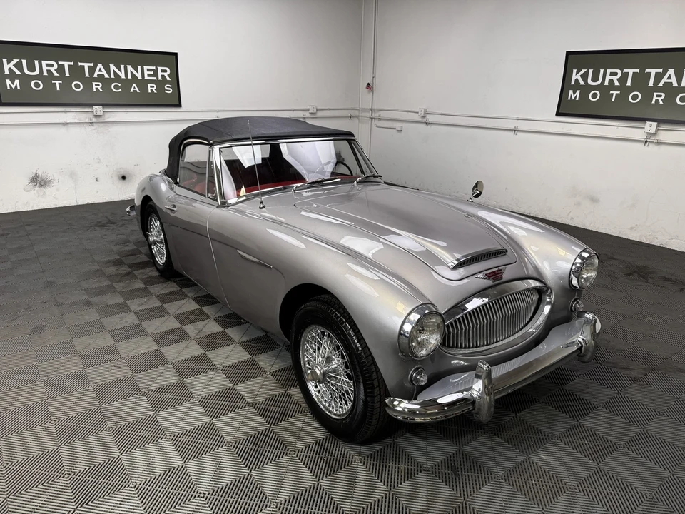 1964 Austin-Healey 3000 Mark III - Image 17 of 31
