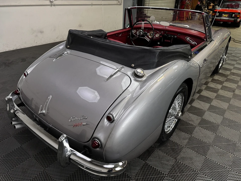1964 Austin-Healey 3000 Mark III - Image 15 of 31