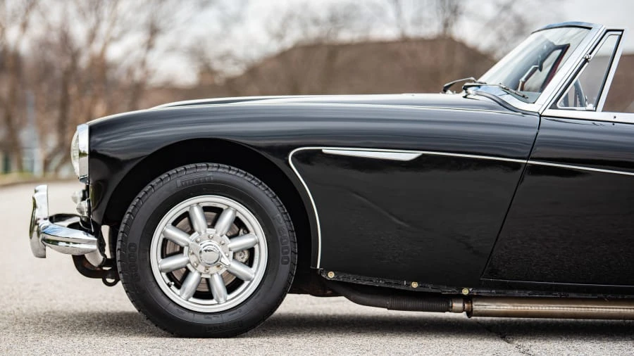 1964 Austin-Healey 3000 Mark III - Image 21 of 31