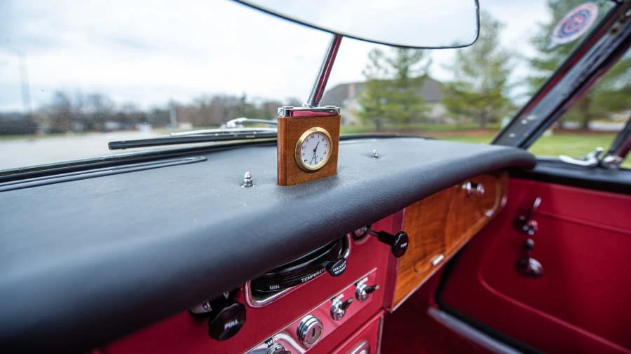 1964 Austin-Healey 3000 Mark III - Image 30 of 31