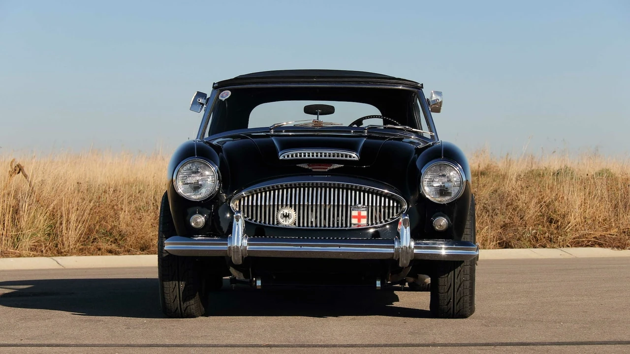 1964 Austin-Healey 3000 Mark III - Image 14 of 19