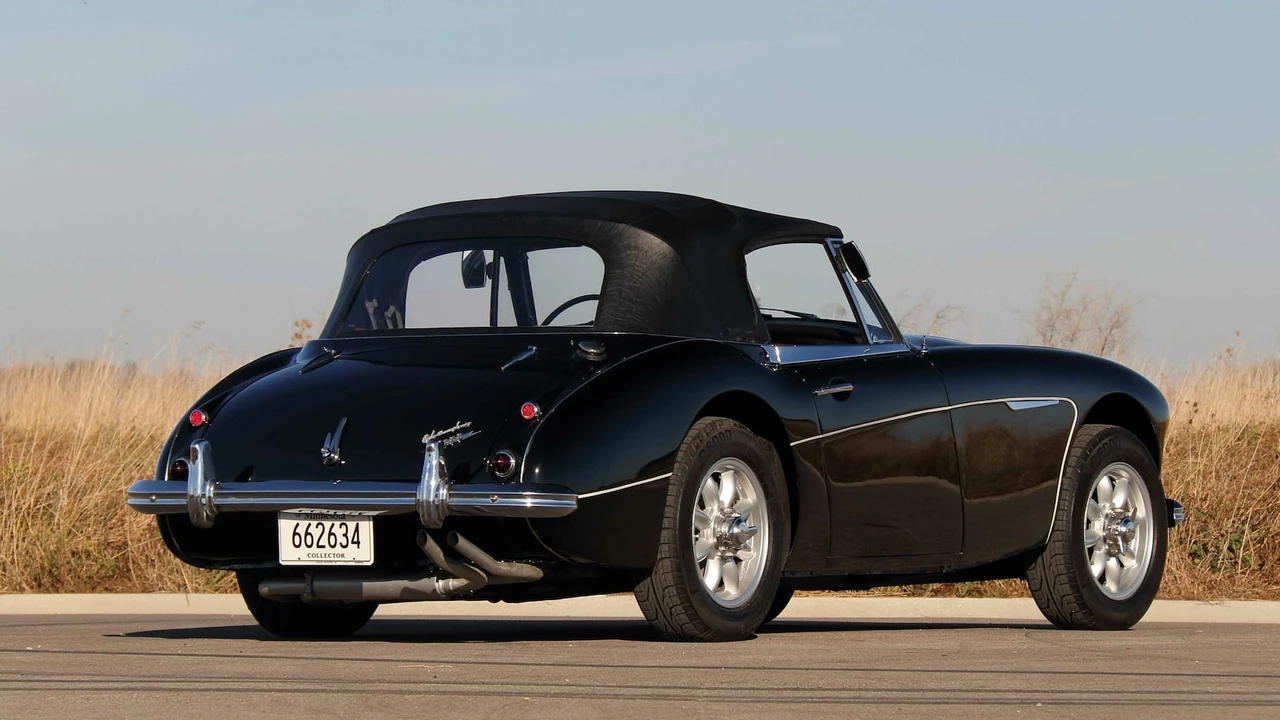 1964 Austin-Healey 3000 Mark III - Image 3 of 19