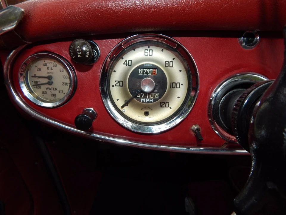 1964 Austin-Healey 3000 Mark III - Image 27 of 31