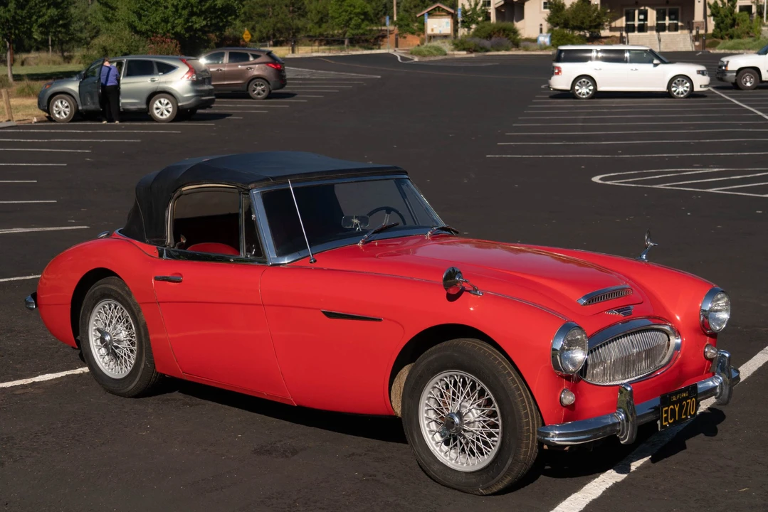 1964 Austin-Healey 3000 Mark II - Image 4 of 31
