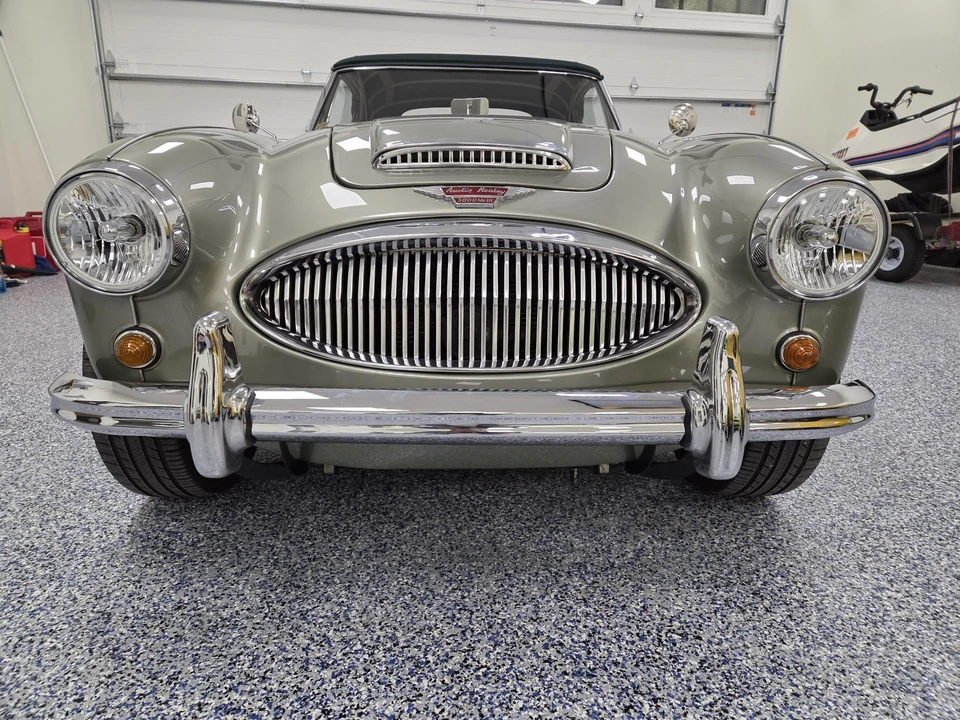 1964 Austin-Healey 3000 Mark III - Image 16 of 31