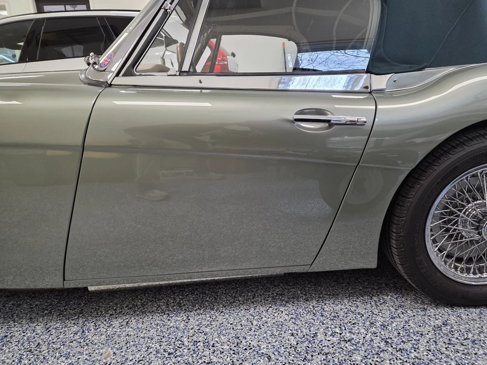 1964 Austin-Healey 3000 Mark III - Image 26 of 31