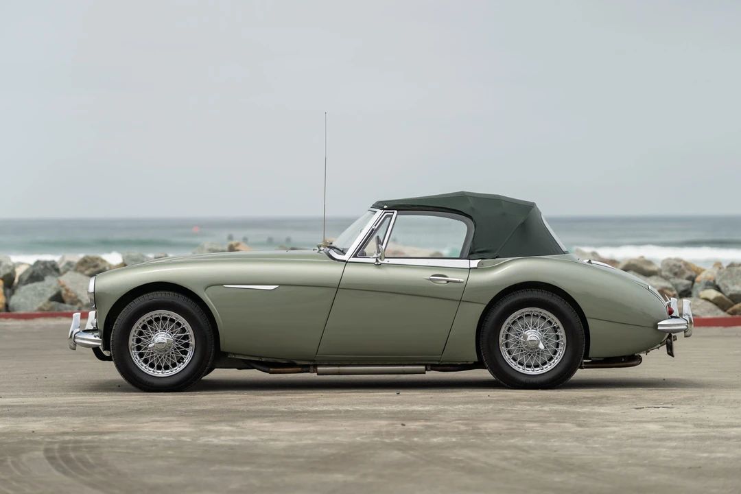 1964 Austin-Healey 3000 Mark III - Image 12 of 31