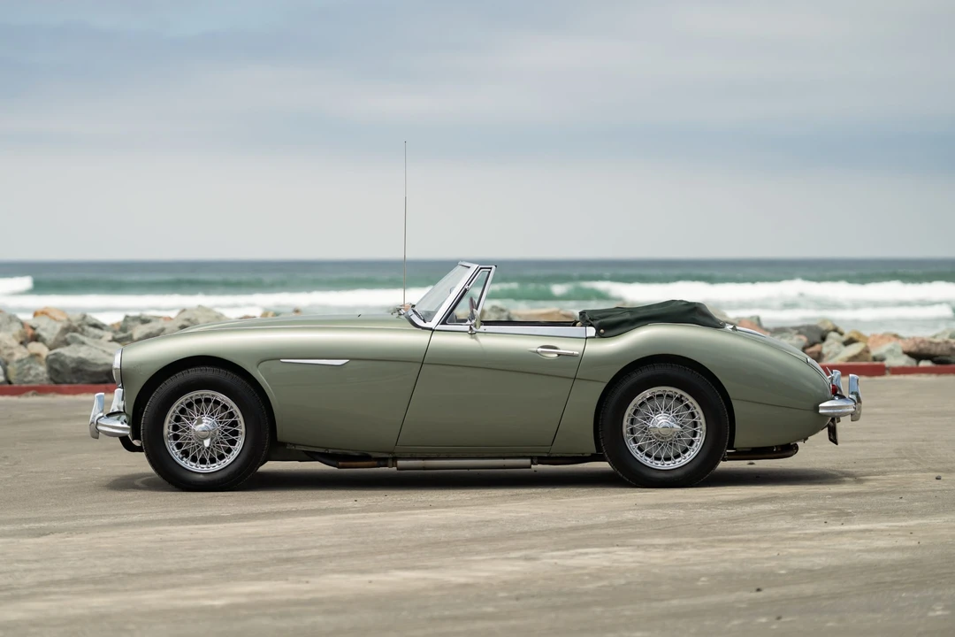 1964 Austin-Healey 3000 Mark III - Image 3 of 31