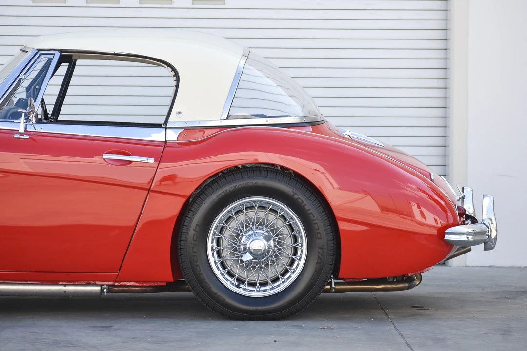 1964 Austin-Healey 3000 Mark III - Image 24 of 31