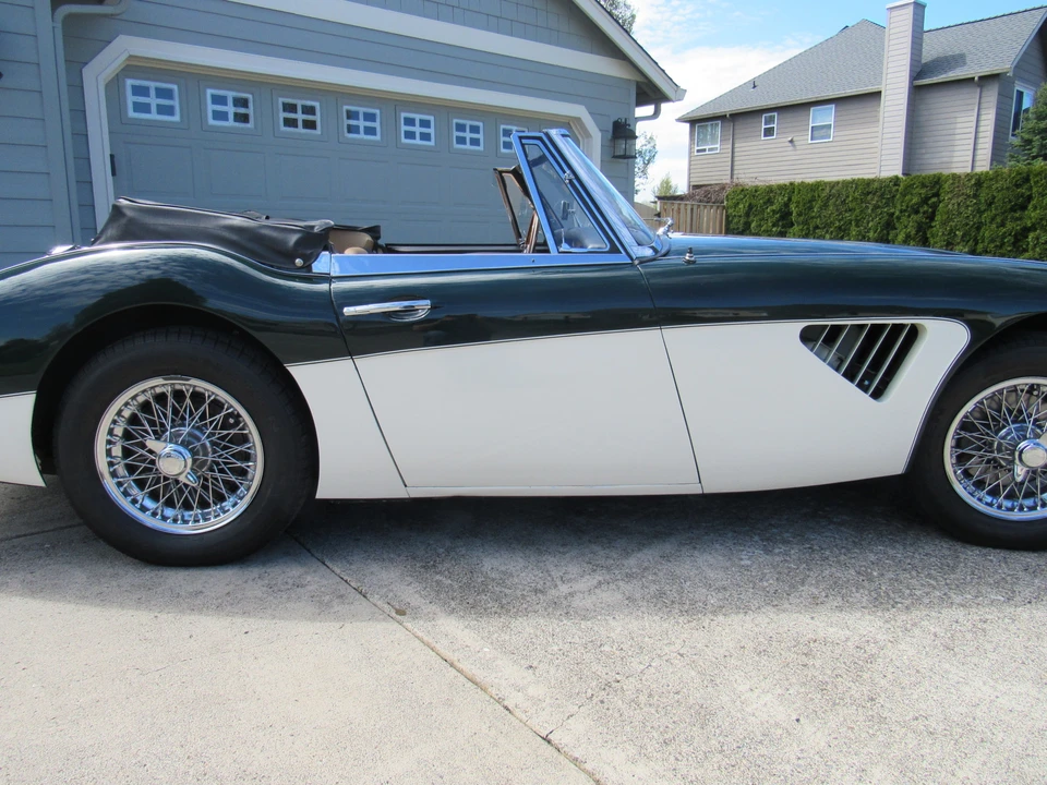 1964 Austin-Healey 3000 Mark III - Image 9 of 31