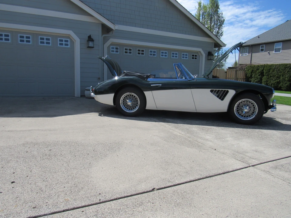 1964 Austin-Healey 3000 Mark III - Image 30 of 31
