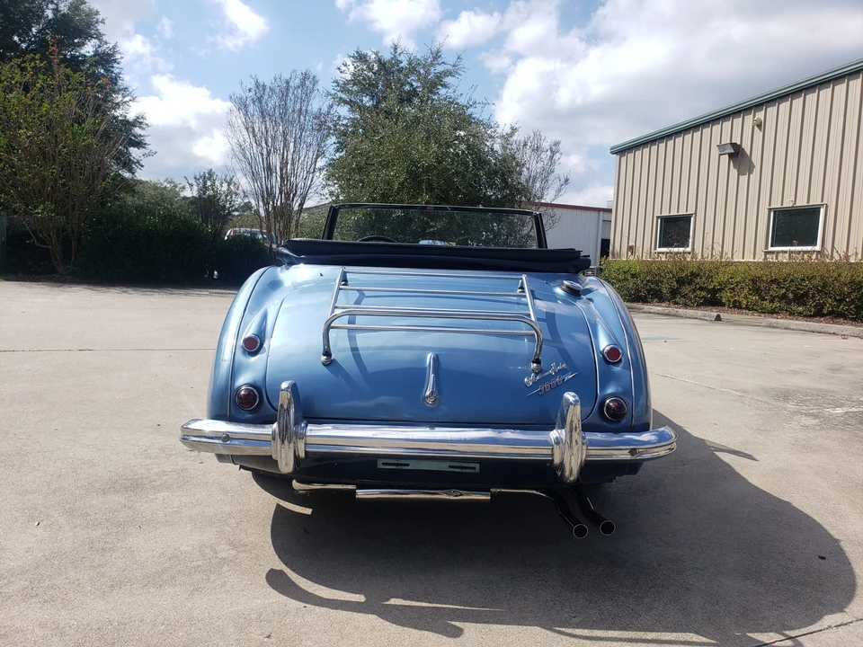 1964 Austin-Healey 3000 Mark III - Image 10 of 31