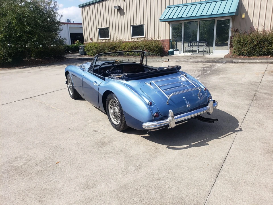 1964 Austin-Healey 3000 Mark III - Image 4 of 31
