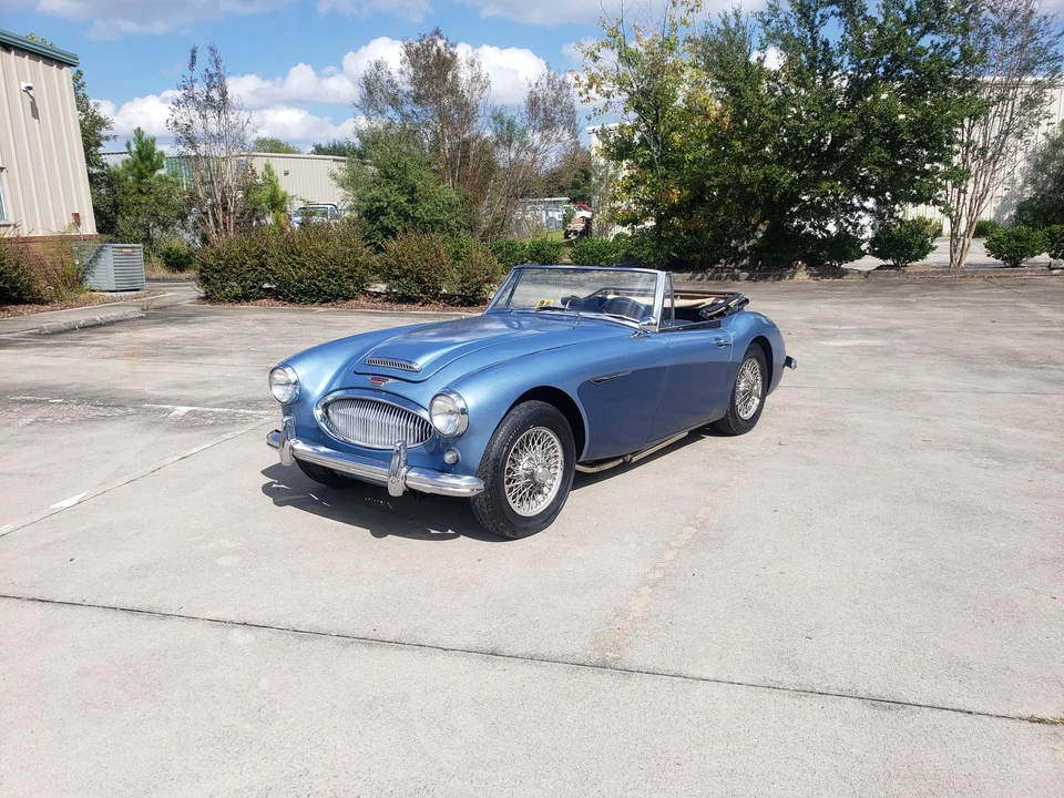 1964 Austin-Healey 3000 Mark III - Image 2 of 31
