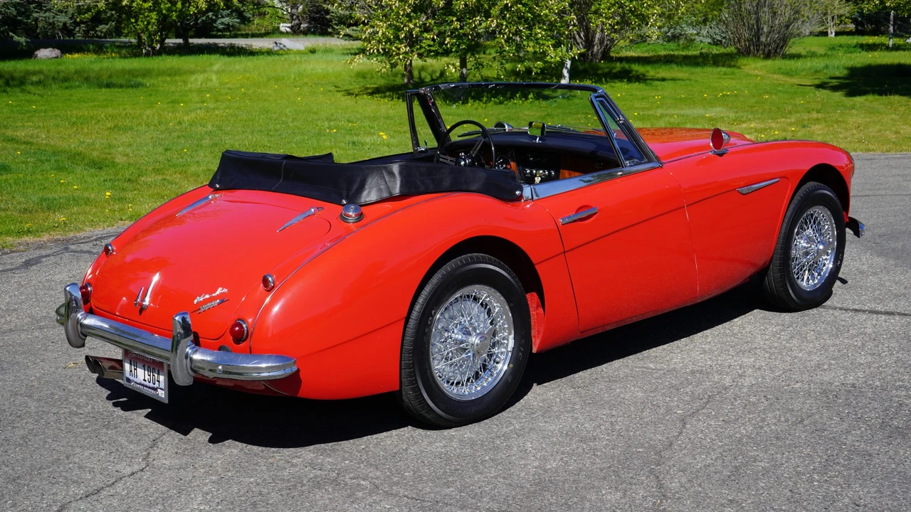 1964 Austin-Healey 3000 Mark III - Image 11 of 31