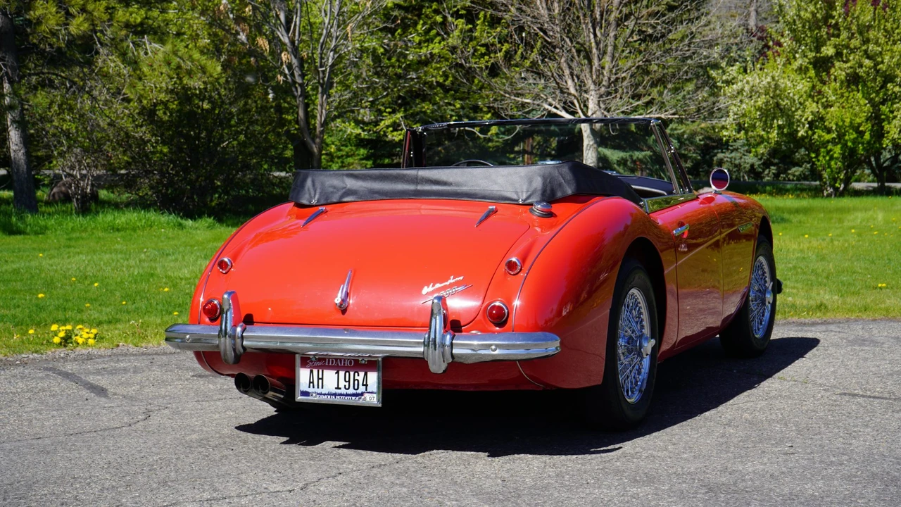 1964 Austin-Healey 3000 Mark III - Image 12 of 31