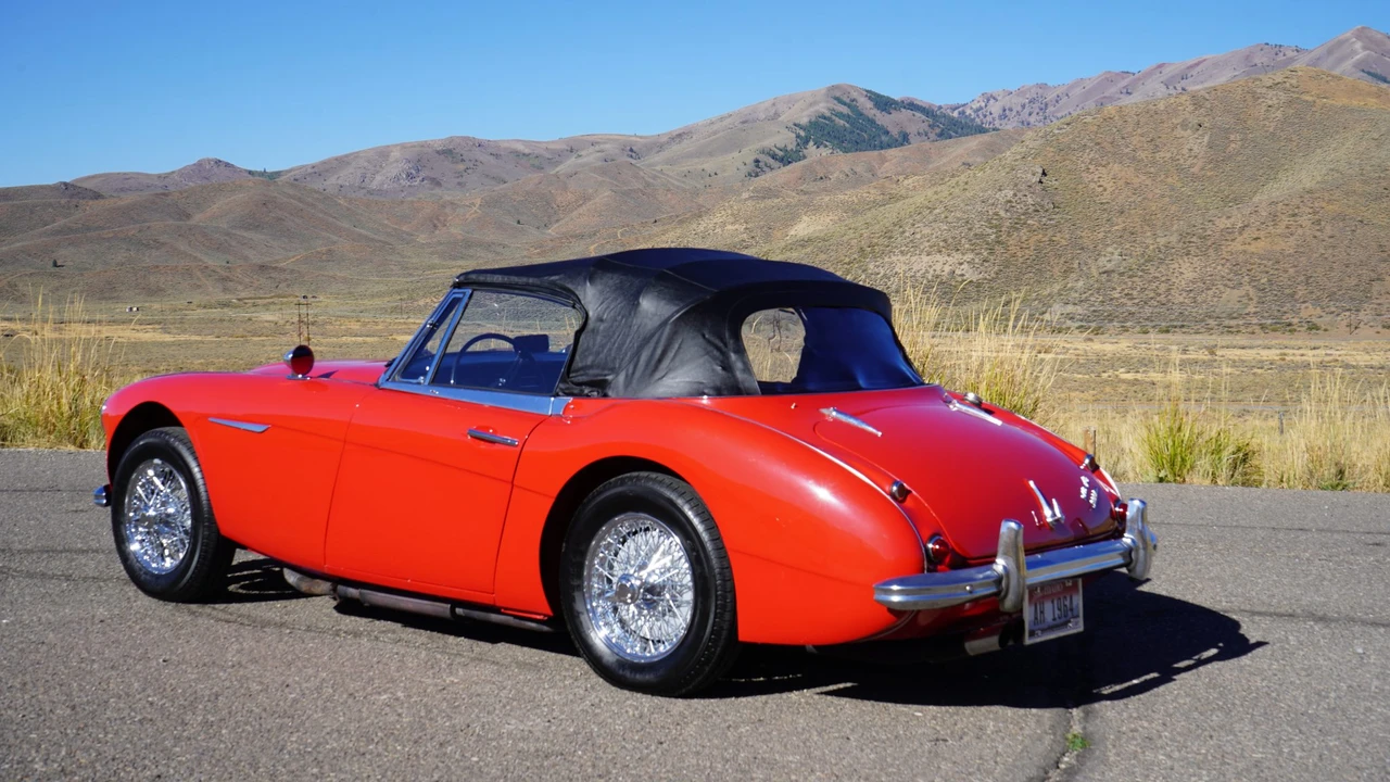 1964 Austin-Healey 3000 Mark III - Image 19 of 31
