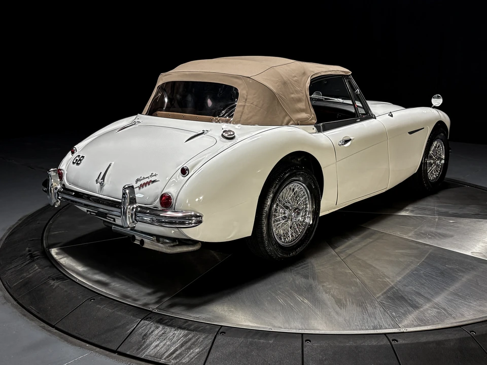 1964 Austin-Healey 3000 Mark III - Image 28 of 31