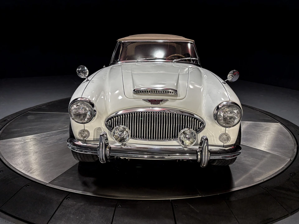 1964 Austin-Healey 3000 Mark III - Image 21 of 31