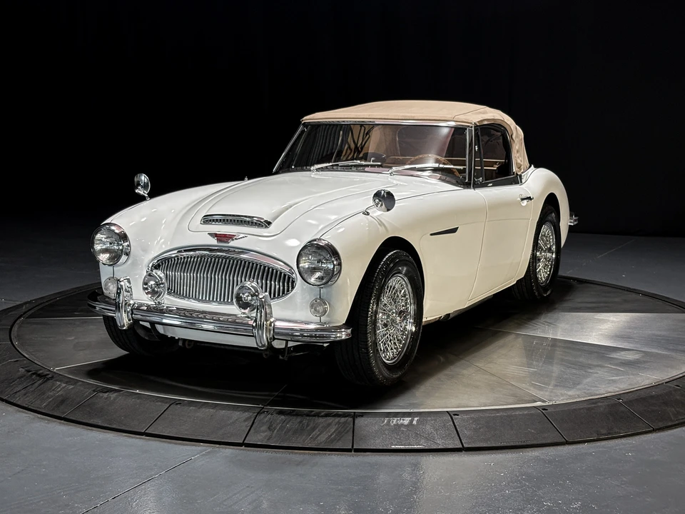 1964 Austin-Healey 3000 Mark III - Image 23 of 31