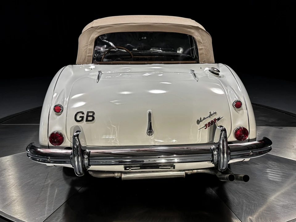 1964 Austin-Healey 3000 Mark III - Image 26 of 31