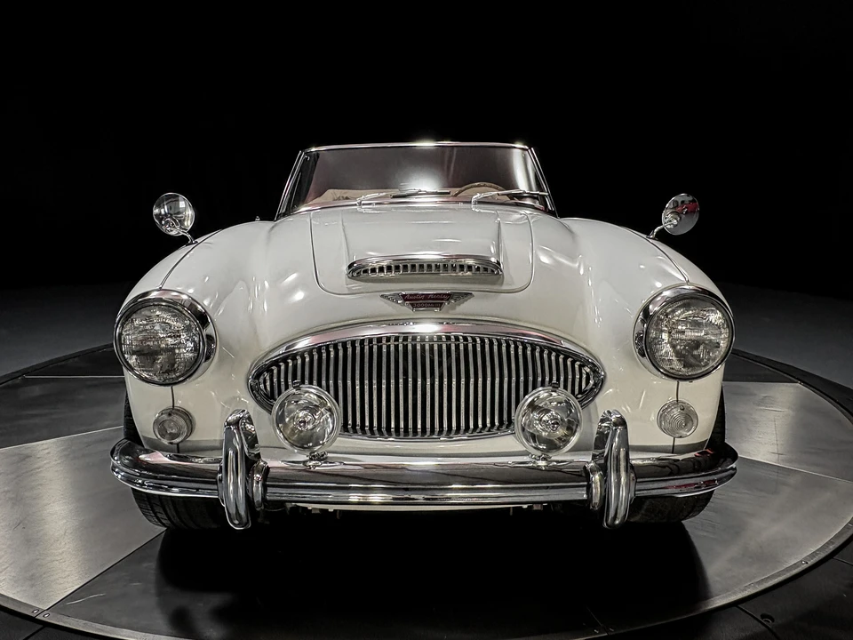1964 Austin-Healey 3000 Mark III - Image 6 of 31
