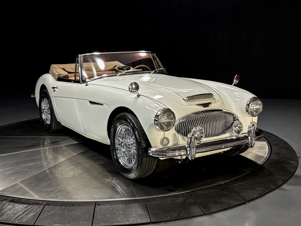 1964 Austin-Healey 3000 Mark III - Image 2 of 31