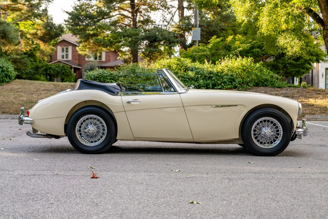 1964 Austin-Healey 3000 Mark III - Image 5 of 31
