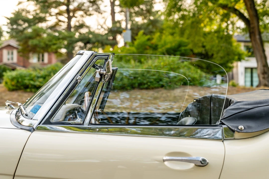 1964 Austin-Healey 3000 Mark III - Image 19 of 31