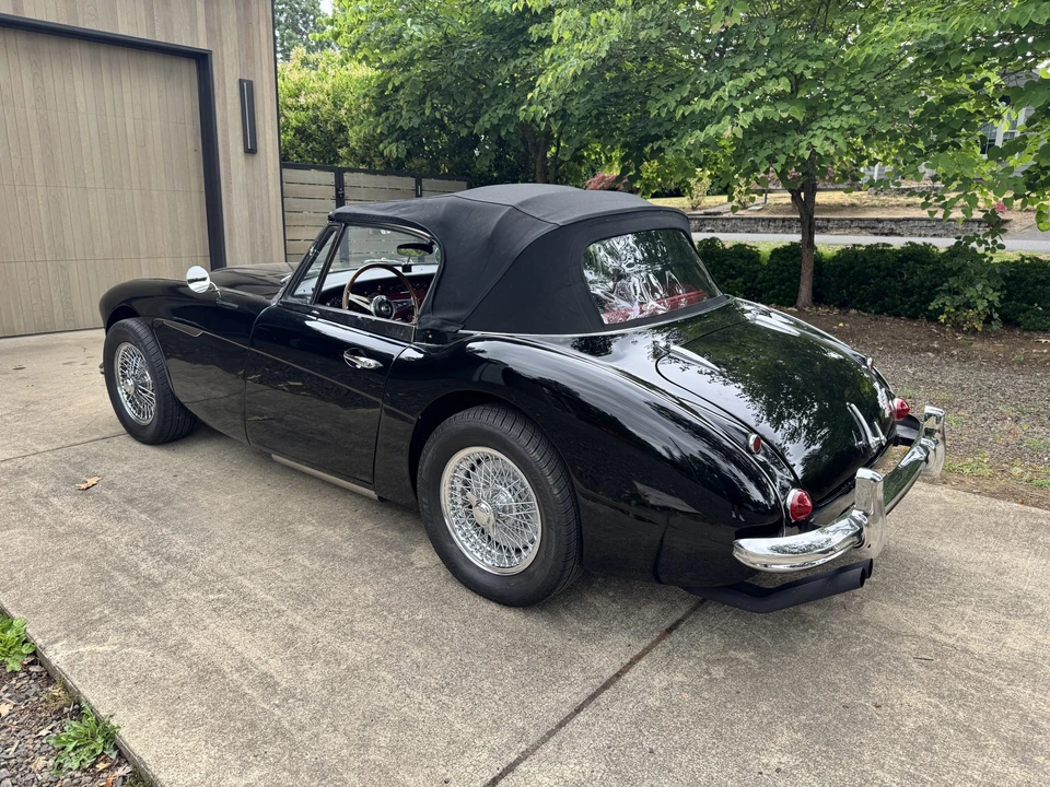 1964 Austin-Healey 3000 Mark III - Image 16 of 31