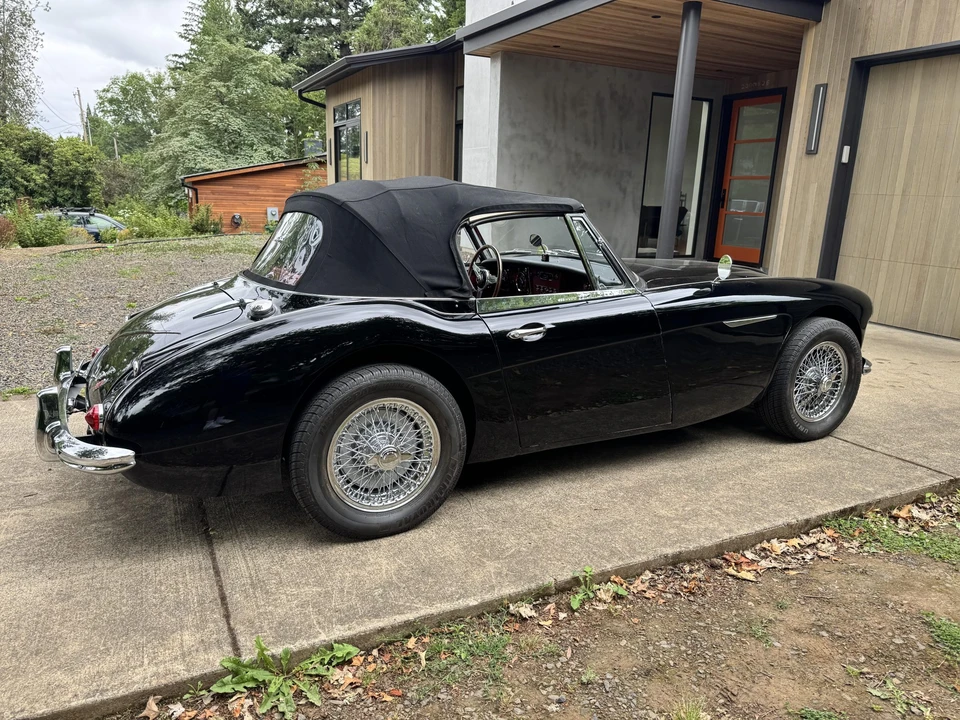 1964 Austin-Healey 3000 Mark III - Image 12 of 31