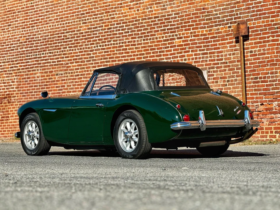 1964 Austin-Healey 3000 Mark III - Image 18 of 31