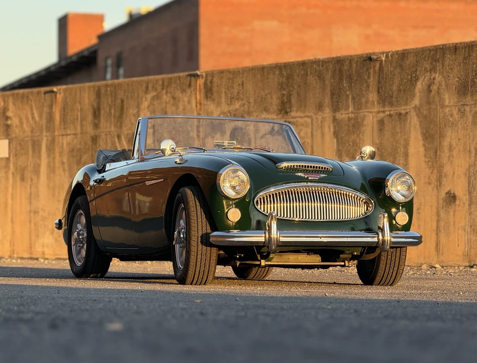 1964 Austin-Healey 3000 Mark III - Image 4 of 31