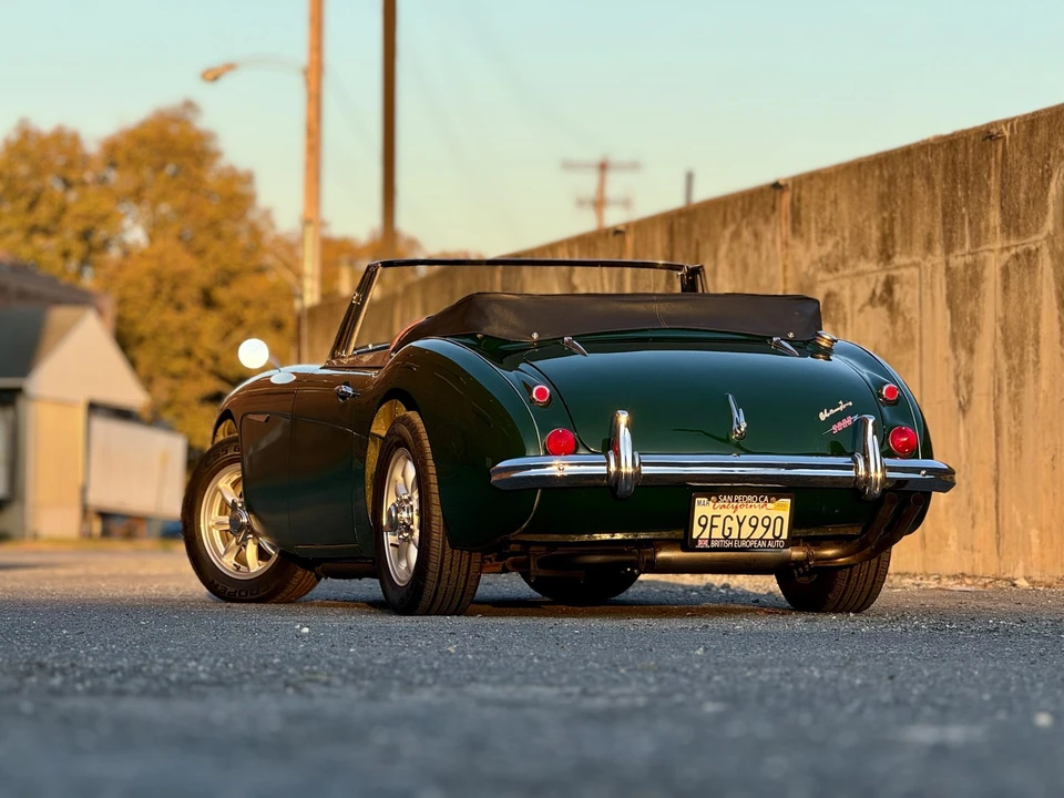 1964 Austin-Healey 3000 Mark III - Image 8 of 31
