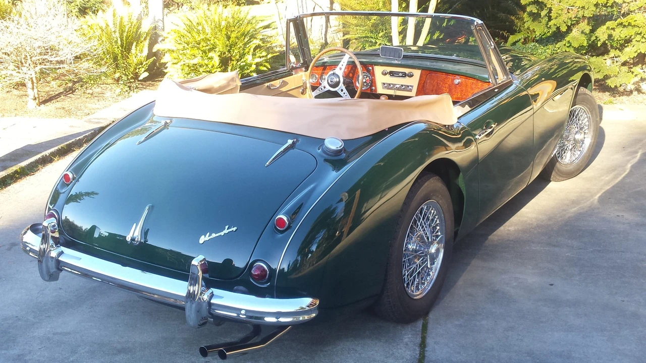 1964 Austin-Healey 3000 Mark III - Image 10 of 31