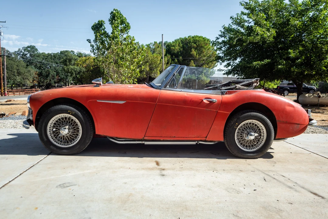 1964 Austin-Healey 3000 Mark III - Image 3 of 31