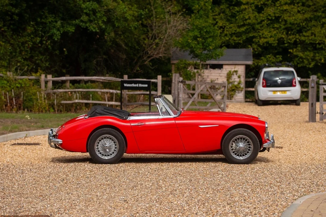 1964 Austin-Healey 3000 Mark III - Image 19 of 30