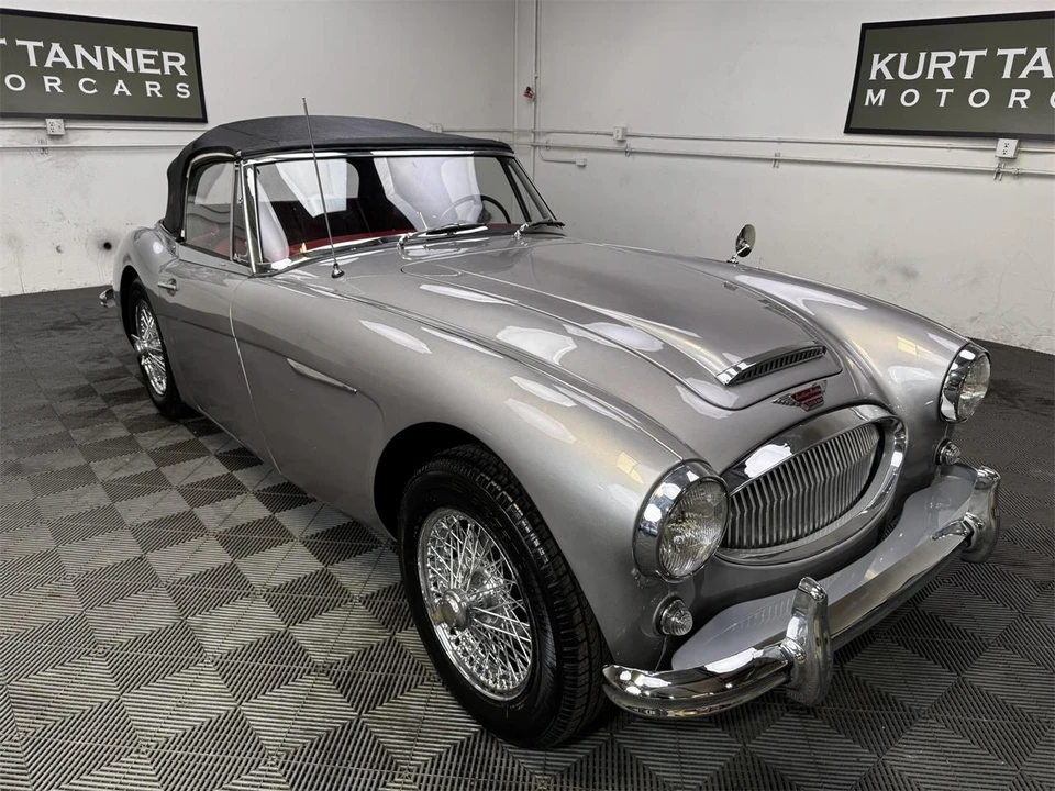 1964 Austin-Healey 3000 Mark III - Image 18 of 31