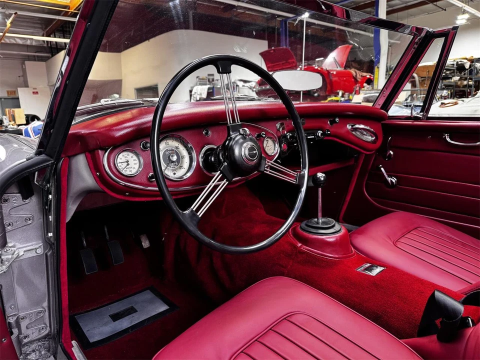 1964 Austin-Healey 3000 Mark III - Image 28 of 31