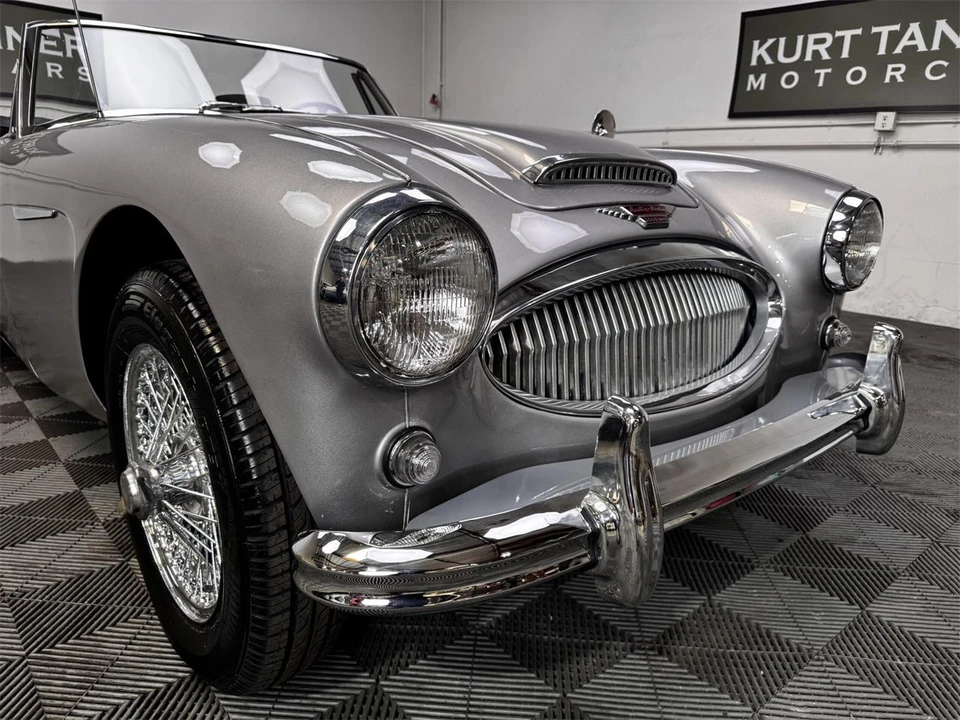 1964 Austin-Healey 3000 Mark III - Image 6 of 31
