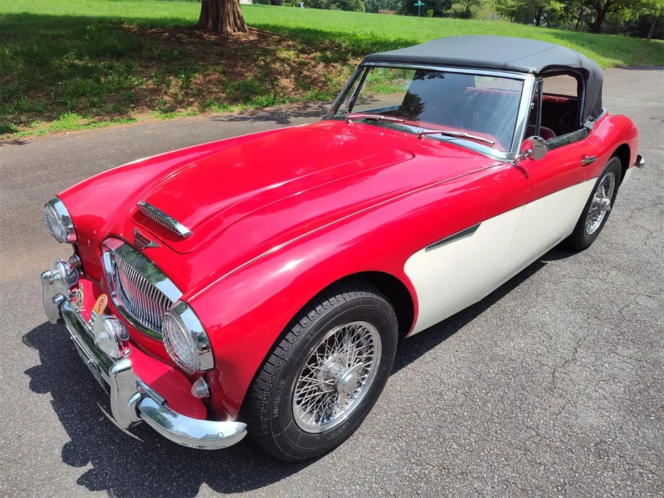 1964 Austin-Healey 3000 Mark III - Image 2 of 23