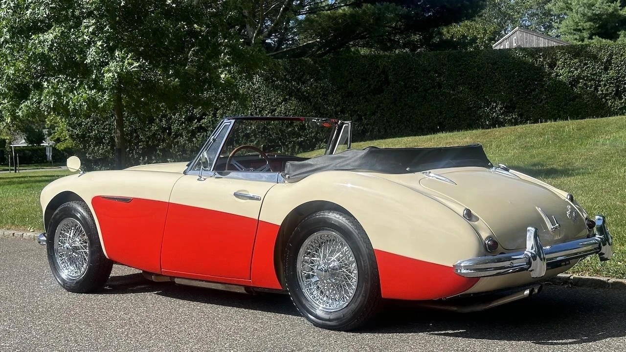 1964 Austin-Healey 3000 Mark III - Image 15 of 21