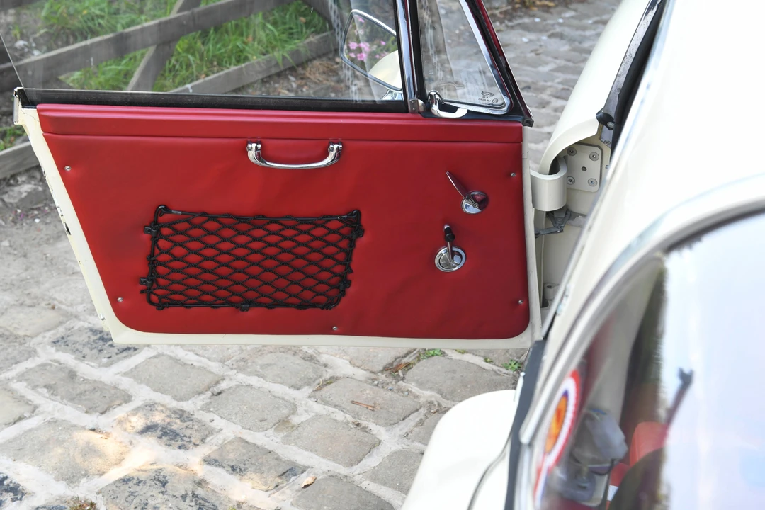 1964 Austin - Image 11 of 30