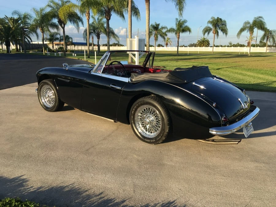 1964 Austin-Healey 3000 Mark III - Image 3 of 9