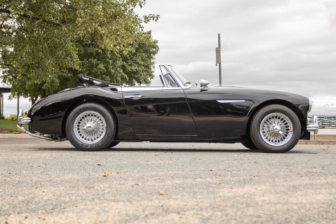 1964 Austin-Healey 3000 Mark III - Image 8 of 31