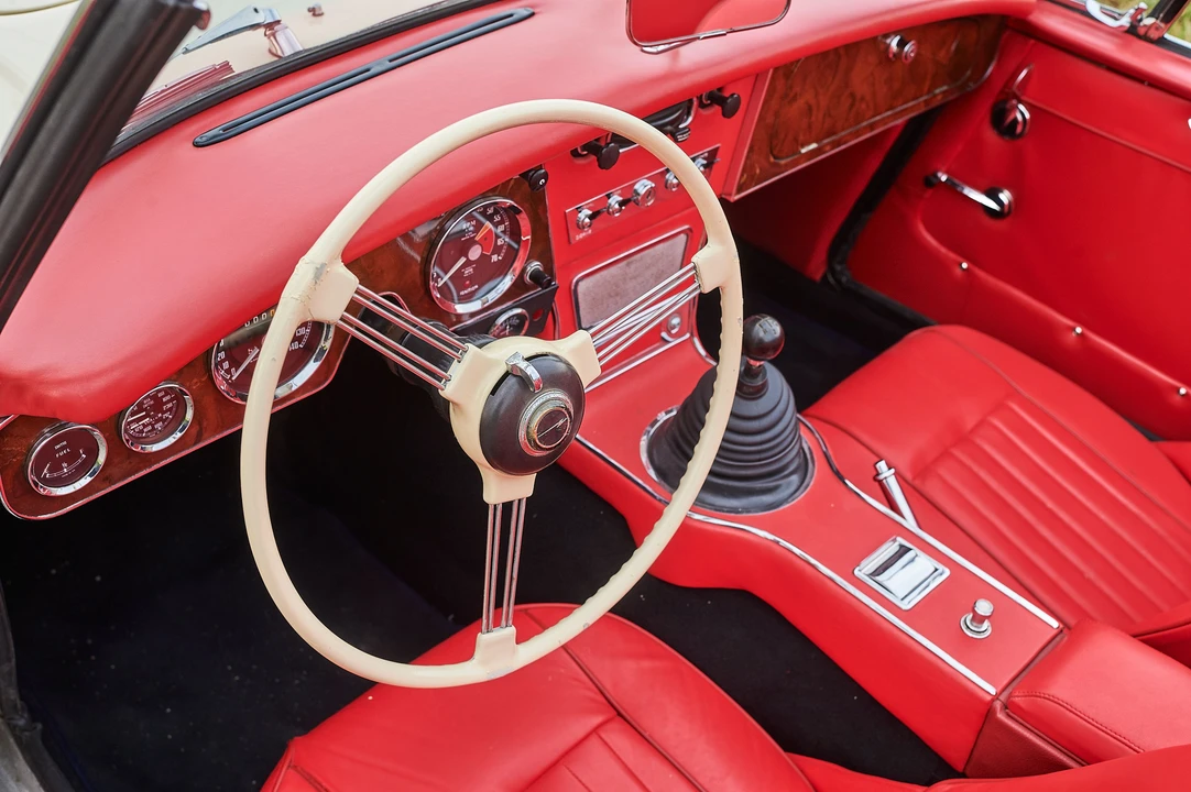 1964 Austin-Healey 3000 Mark III - Image 10 of 31