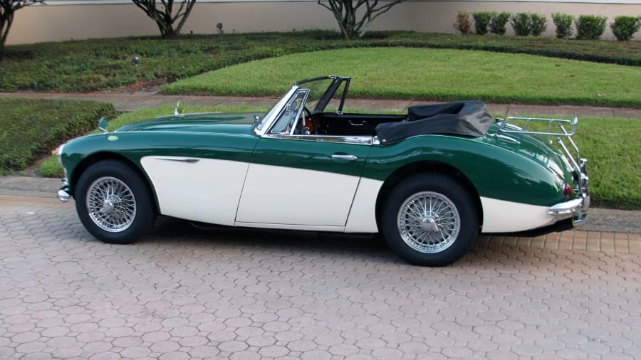 1964 Austin-Healey 3000 Mark III - Image 2 of 7