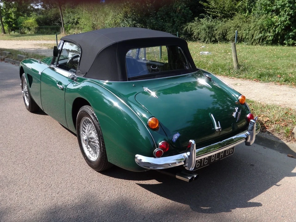 1964 Austin-Healey 3000 Mark III - Image 10 of 10